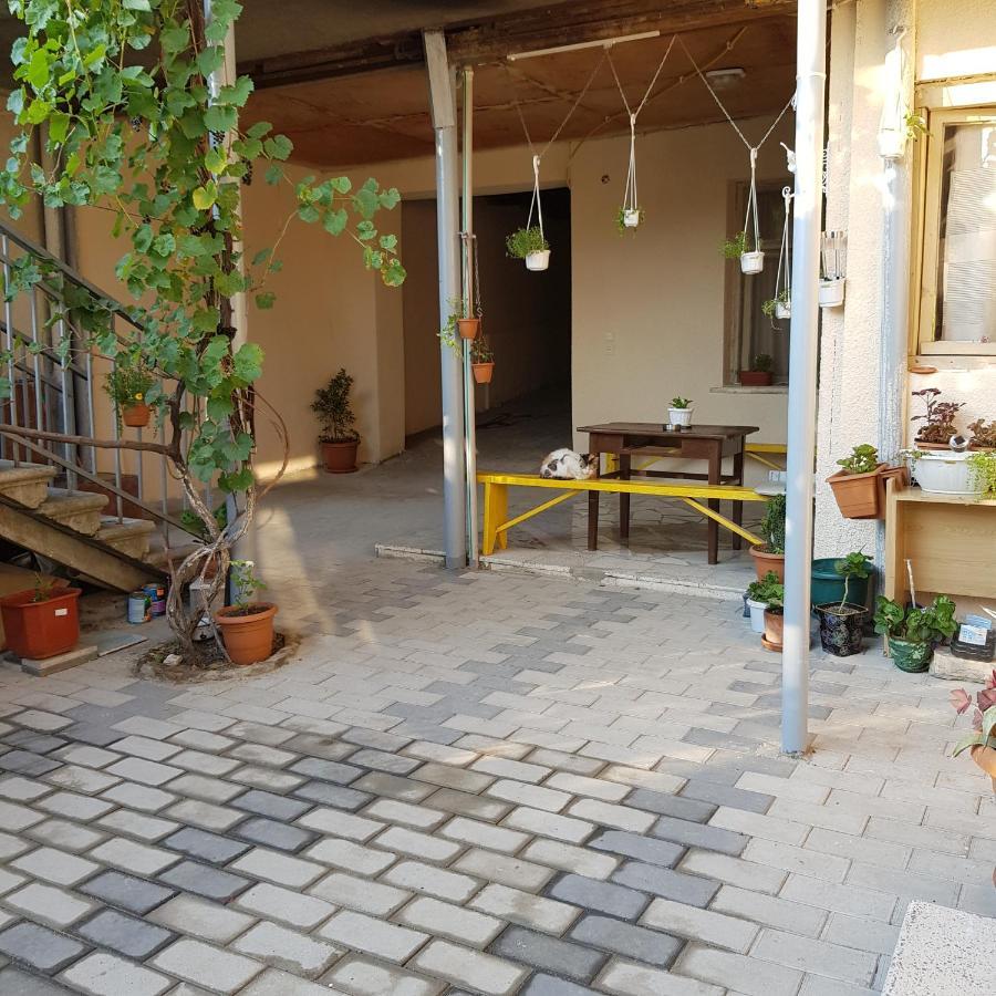 Hotel Домик У Куры Tiflis Exterior foto
